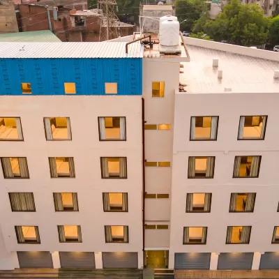 The Chapter Vasant Kunj, A Mynnt Hotel Các khách sạn gần chùa Chattarpur