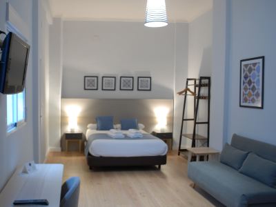 LA PERLA GRANADA SUITES