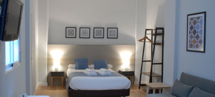 LA PERLA GRANADA SUITES Hotels in Granada