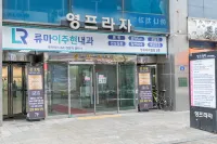 Hwajung hotel jun