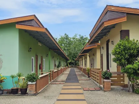 Triima Inn Tanjung Rhu by Perfect Host Отели рядом с достопримечательностью «Tanjung Rhu Resort, Langkawi»