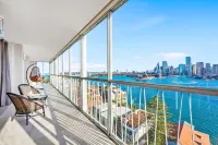 Sydney's Landmark Views from Luxury 2Bd Apt Hotels in Kirribilli