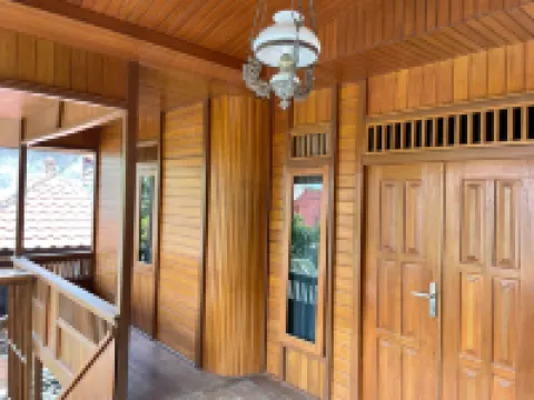 Tomohon 4BR Private Pool Villa