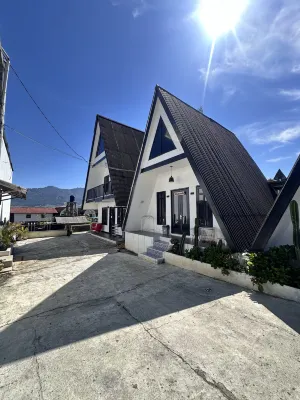 Rahayu Cabin Villa Hotel dekat Glamping skoter