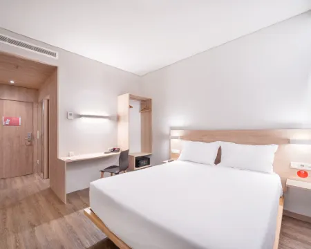 Moov Hotel Oeiras Hotels in Oeiras