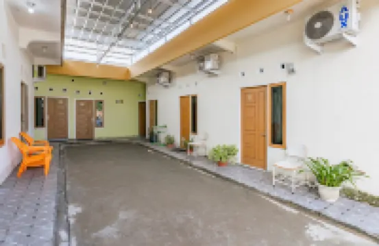 Hotel O Guest House Gembul Syariah Hotels in Kota Baru