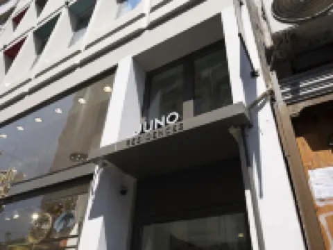 Juno Residences イスティクラル·アベニュー周辺のホテル