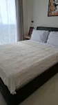 Taal View Condo in Tagaytay with Parking - غرفة مطلة على الجبل