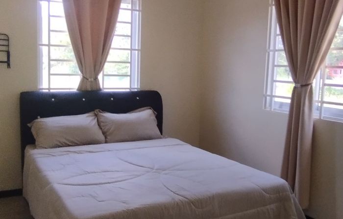 Siantan Accommodation - Bukit Village