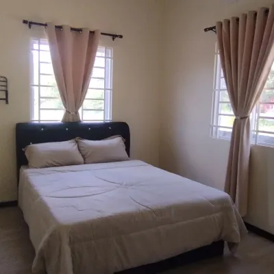 Siantan Accommodation - Bukit Village 아라우역 (기차) 주변 호텔
