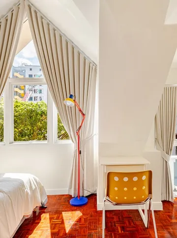 รูปภาพของModern Nordic-style 5-bedroom villa in Sukhumvit, downtown Bangkok