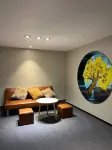 The Ray Hotel & Apartments