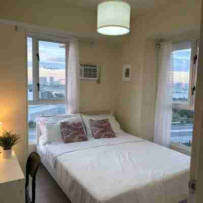 Trendy 1BR Avida Sucat – Pool & Airport Vicinity Rooms