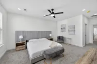 Executive Home, Office, Galleria & NRG - New