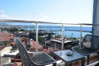 temiz otel - parkir