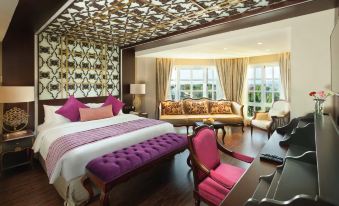 Fragrant Nature Kochi - A Five star Classified Hotel