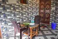 Sri Thirumalaivasa Guest House - 駐車場