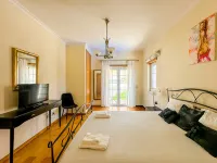 BnB Homes 3-bedroom Townhouse, 2 pools & terraces - New