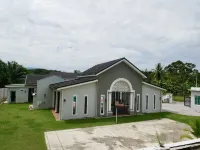 Singgah Villa | Private Pool | Karaoke | 24 Pax - Villas