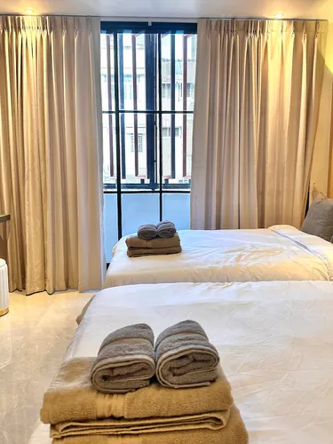 รูปภาพของHeart of Bangkok Cozy Modern Suite / 5 min walk to BTS Ratchathewi