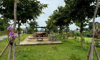 Inthanin Pool Villa