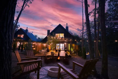 [TV] Luxury adult secret base villa 120 ㎡ Sauna, stone bath, bonfire, BBQ [Zen Building] Hotels in Miyota