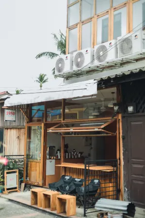 1950 Luangprabang Hostel
