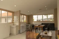 15 Minutes to Airport~1 Minute Walk to Beach XianYunZhai