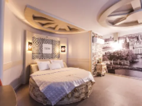 thezone motel โรงแรมในคูมิ-ชี