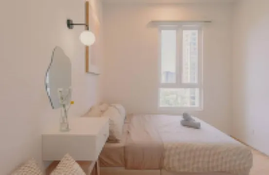 Spacious French Verdi BY FEEL HOME