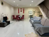 13 Taman Seraya Homestay Hotel in zona Linton University College