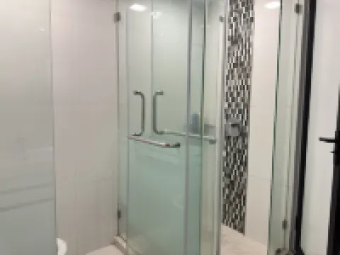 Modern Seaview 2Br Duplex High Floor Heart of George Town 73A