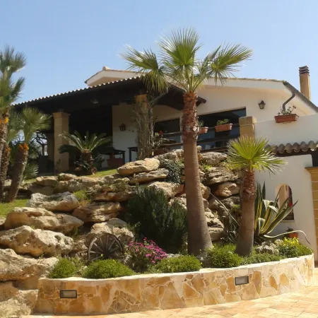 Villa Carlo Resort
