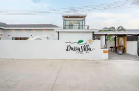 Daisy Villa