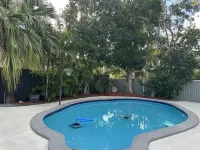 Guest Suite in Hope Island