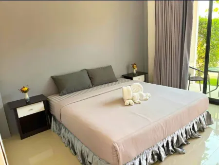 3 Tigers Resort & Hostel Отели в г. Ко Самуи