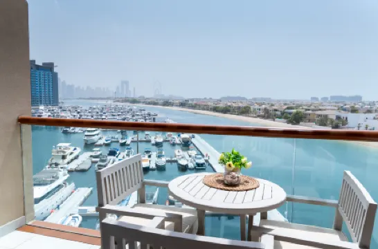 Scent of the Palms by Lagom