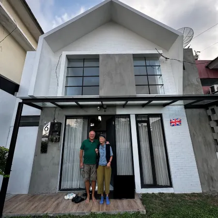 Omahe Malang Boho Urban Jungle Private House