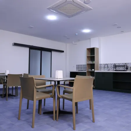 Beshic Hostel Отели рядом с достопримечательностью «Государственный музей истории Узбекистана»