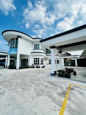 Lestari Inn Boutique Residence - Private Parking โรงแรมใน