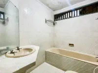 Hotel Srikandi Semarang RedPartner Hotels in Candisari