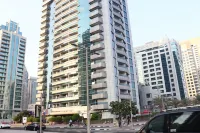 Luxury apartment with amazing marina view