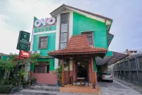 Hotel O near Alun-Alun Kidul formerly Ndalem Mantrijeron Hotel