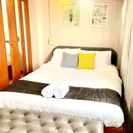 Impact Arena Muang Thong Condo P1 6fl by Goodroom24