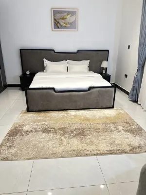 Luxe Ville. 1 bedroom cozy apartment. - parcheggio