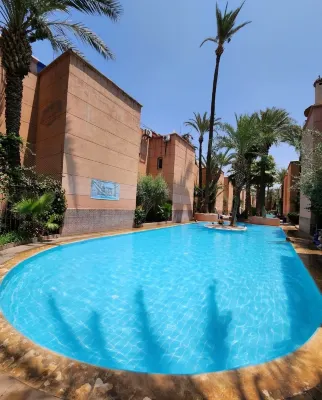 Riad with Outdoor Swimming Pools PalmGolf Marrakech Palmeraie 주변 호텔