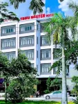 Trieu Nguyen Hotel Các khách sạn gần Ngã Tư Chợ Tân Phước Khánh