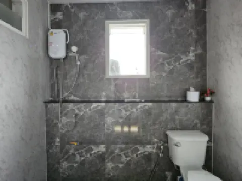 Irich residence (South Samrong) 6 Kms BTS-Pu Chao Hotels in Phra Pradaeng