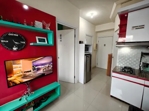Cozy 2BR Pramuka Apt Tower Penelope Pool&Wi-Fi - New