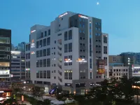 Gimpo Hotel M Tower Hotels near Gimpo International Sculpture Park